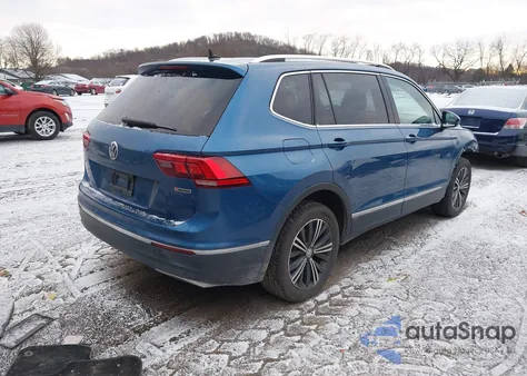 2019 Volkswagen Tiguan 2.0T Se/2.0T Sel/2.0T Sel R-Line/2.0T Sel R-Line Black z USA, uszkodzony, nr VIN 3VV2B7AX4KM023998